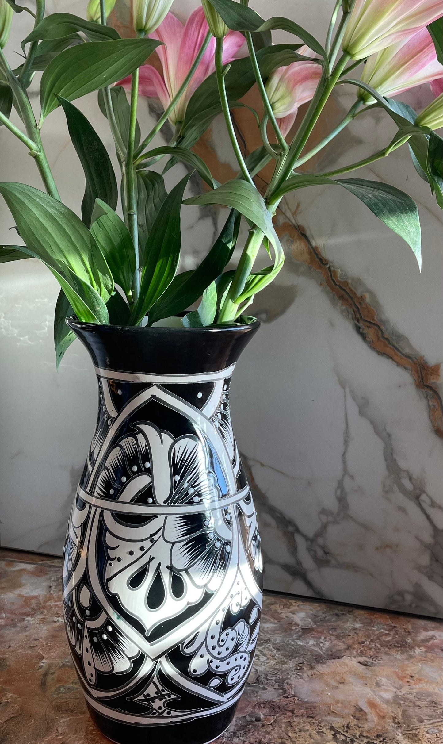Black and white talavera vases