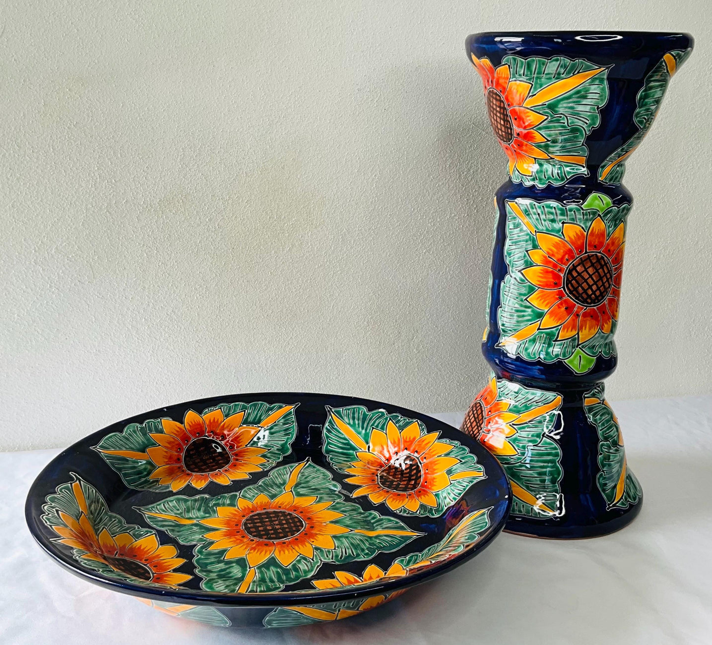 Bebedero más grande para pájaros de Talavera