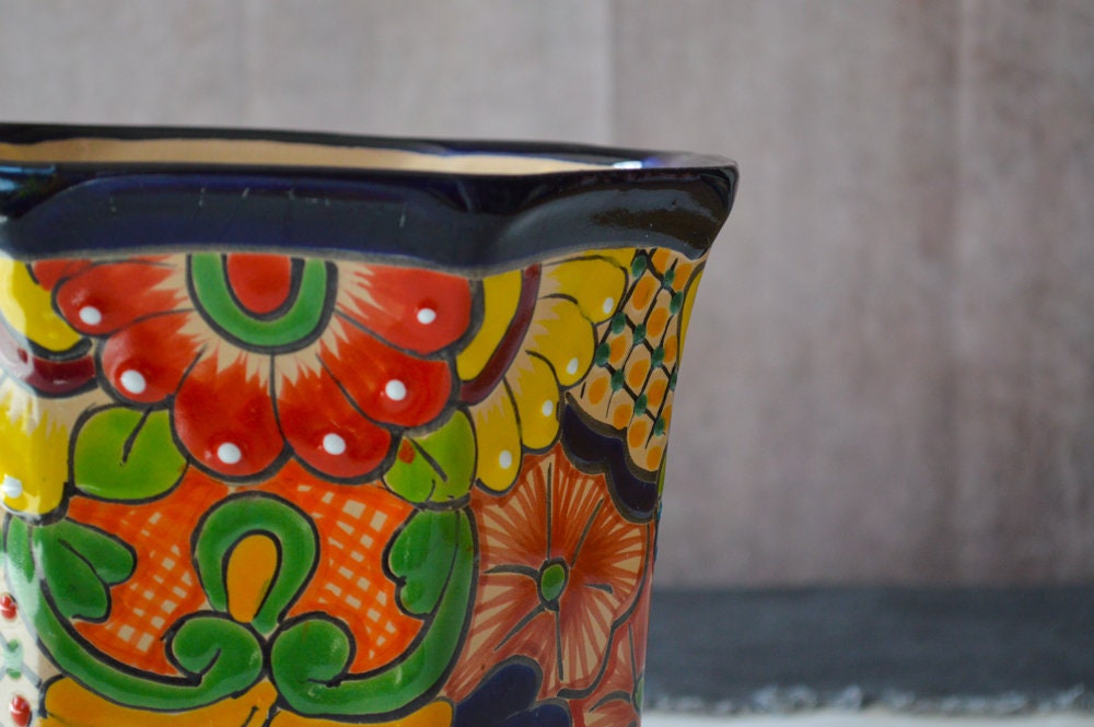 Talavera pot Hexagonal