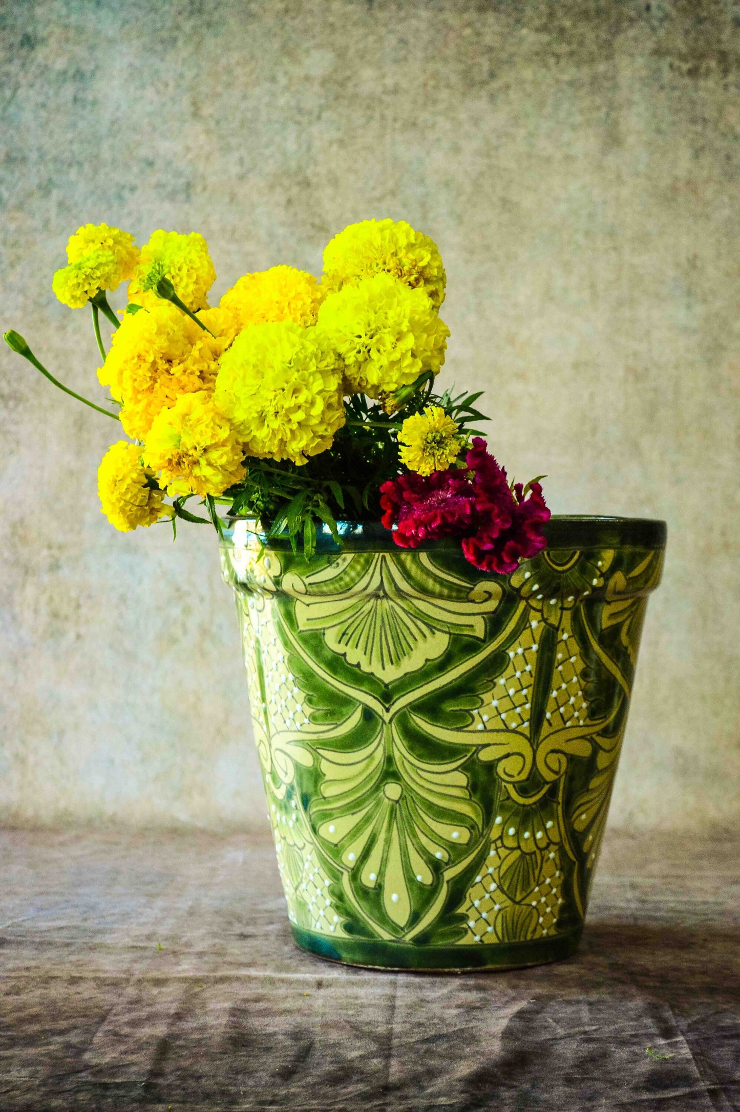 Talavera colorful Pot