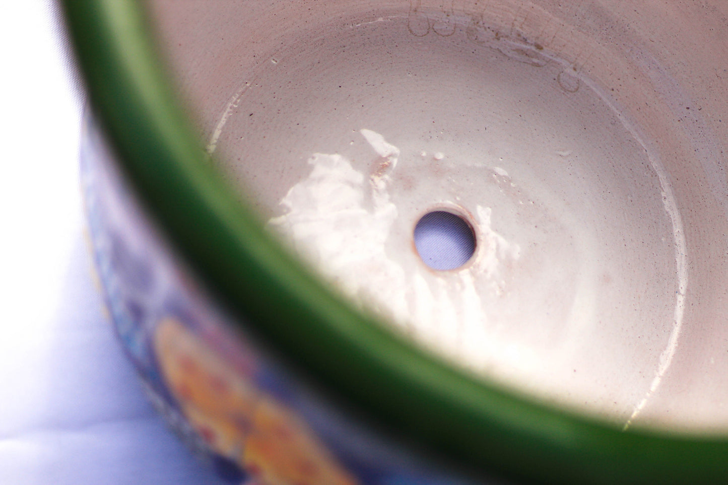 TALAVERA Bell shaped pot