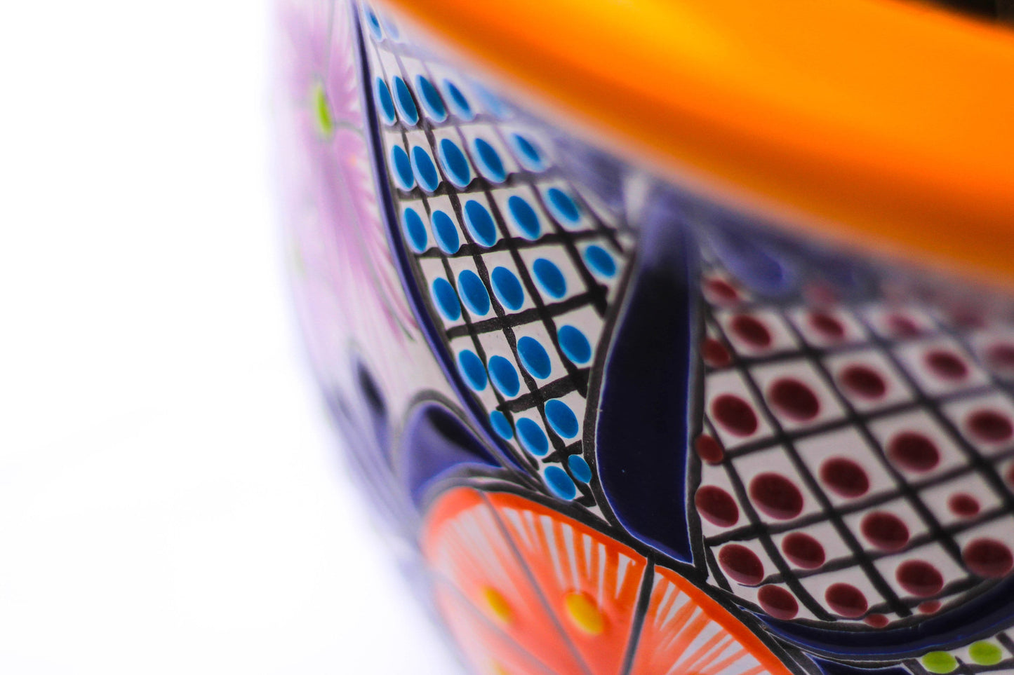 TALAVERA Bell shaped pot