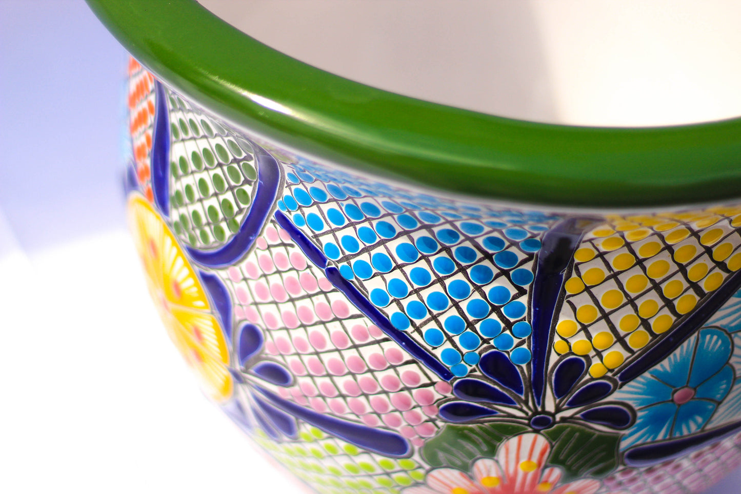 TALAVERA Bell shaped pot