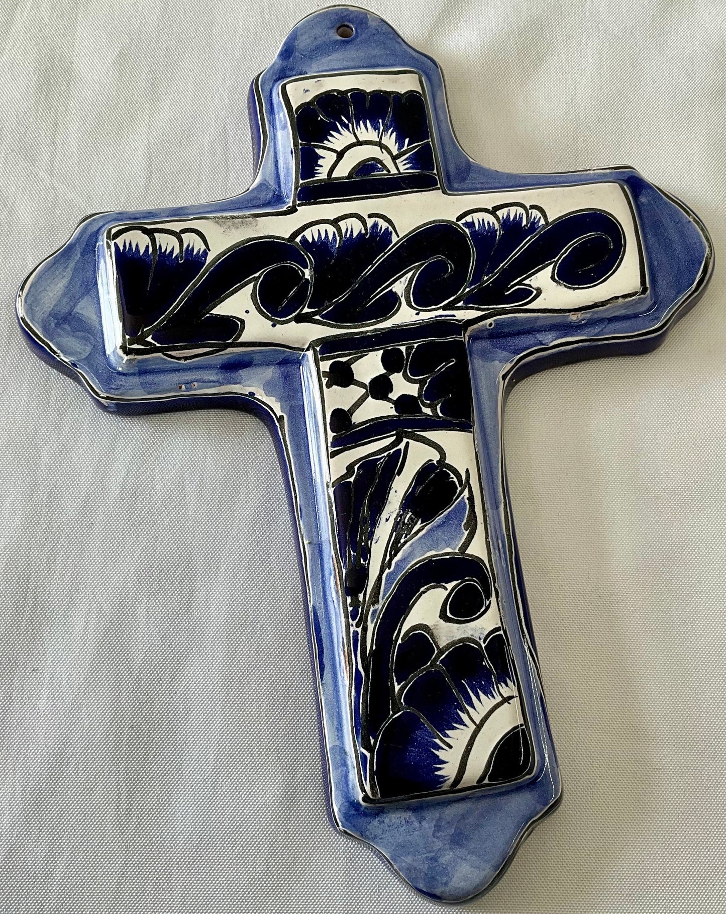 Talavera cross wall