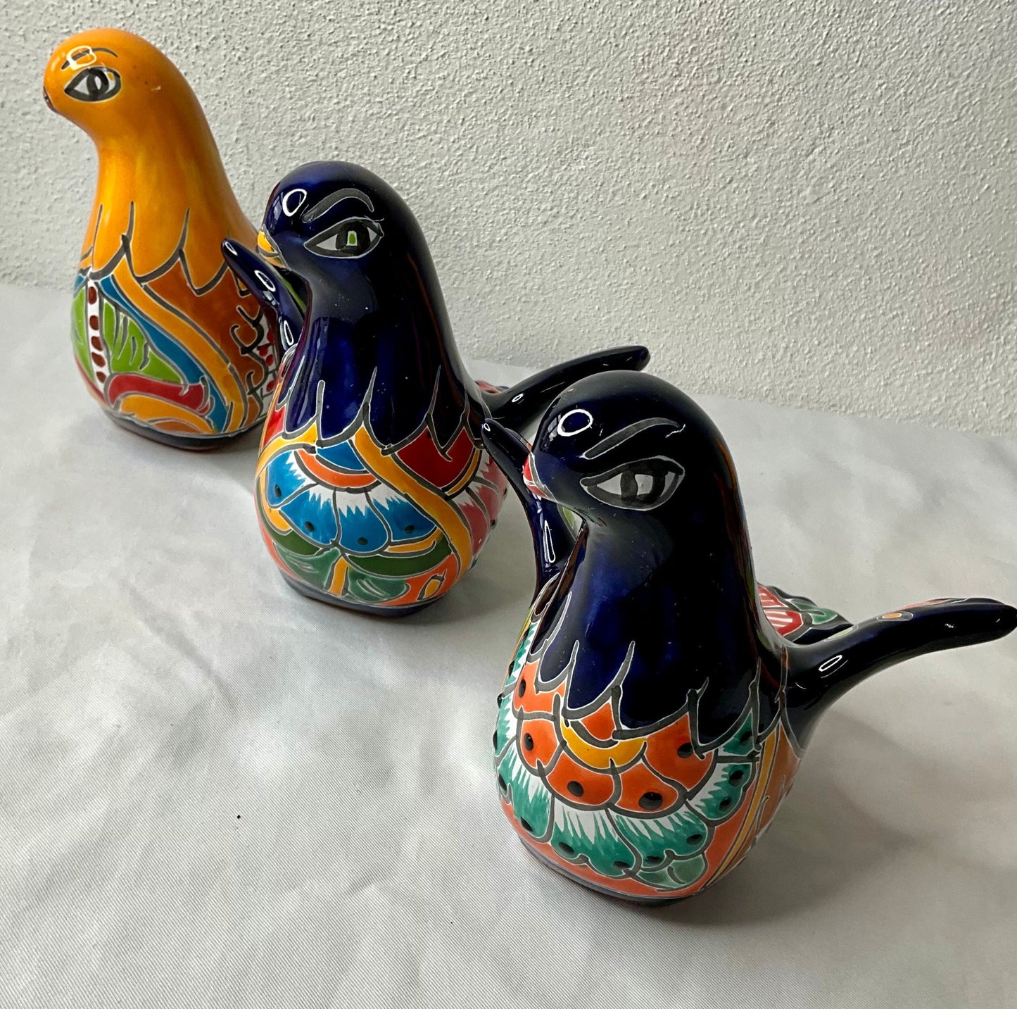 Talavera pigeon flowerpot