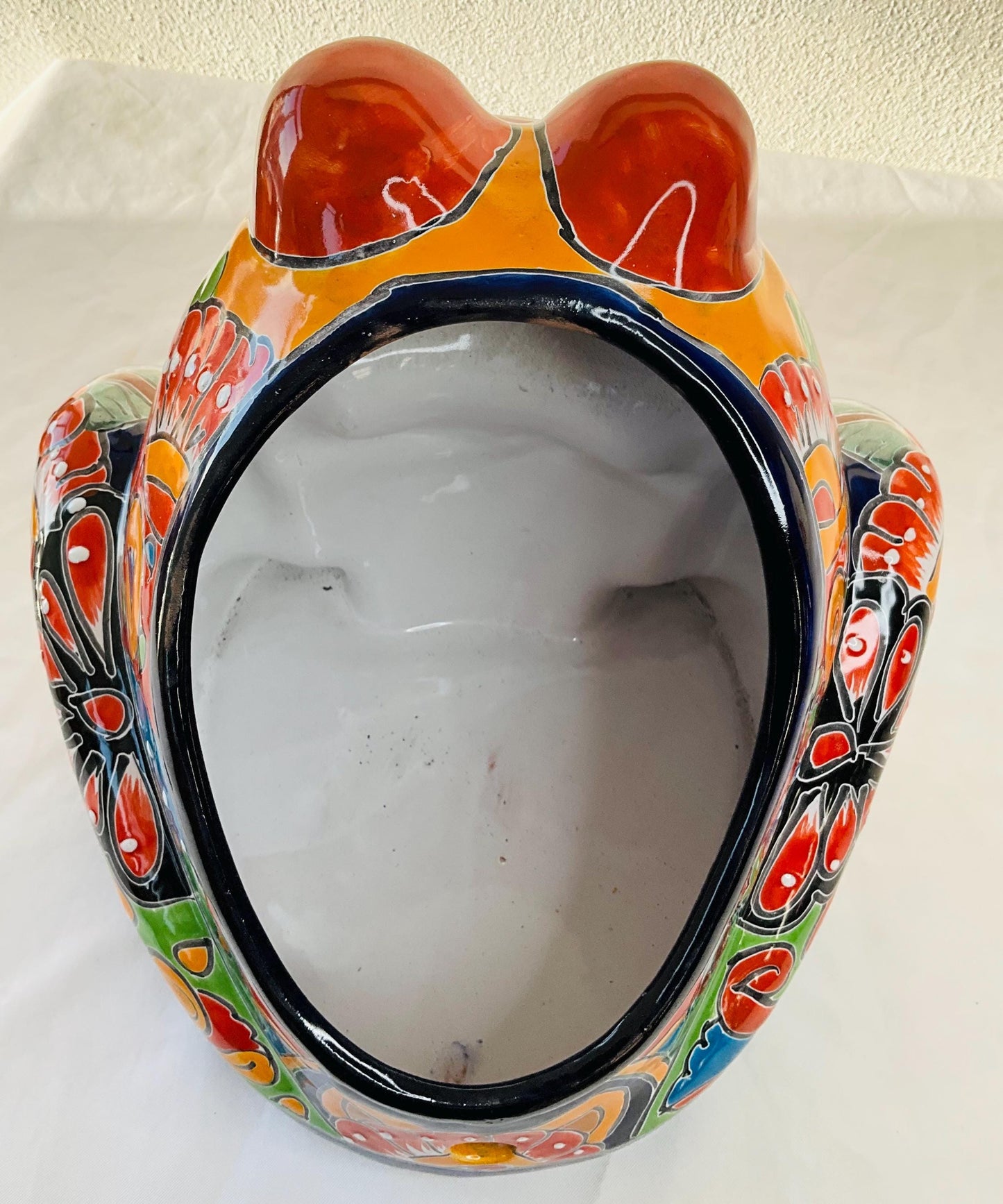 Maceta talavera rana