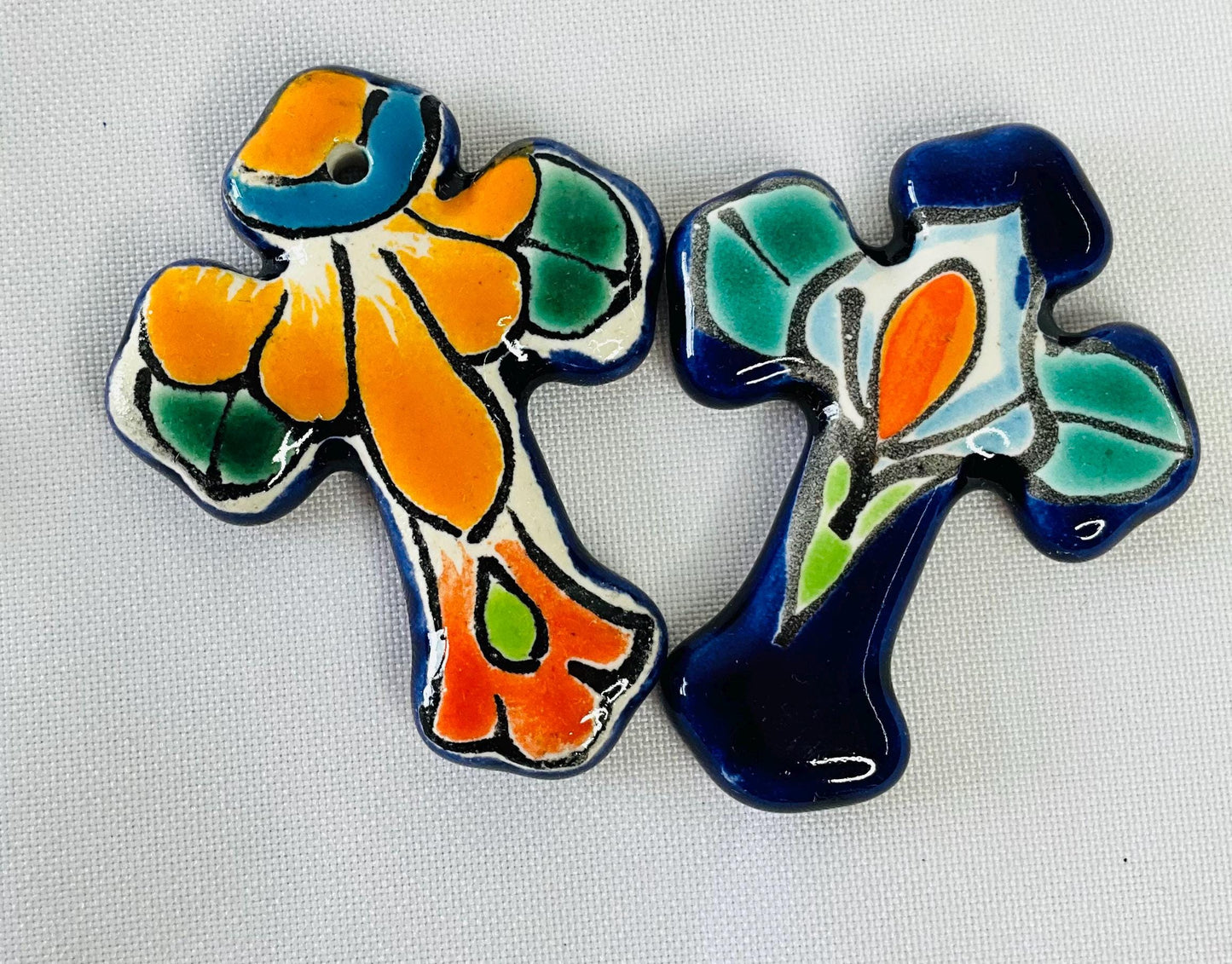 Talavera cross wall mini.