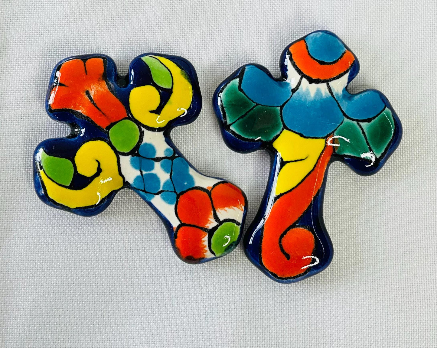 Talavera cross wall mini.