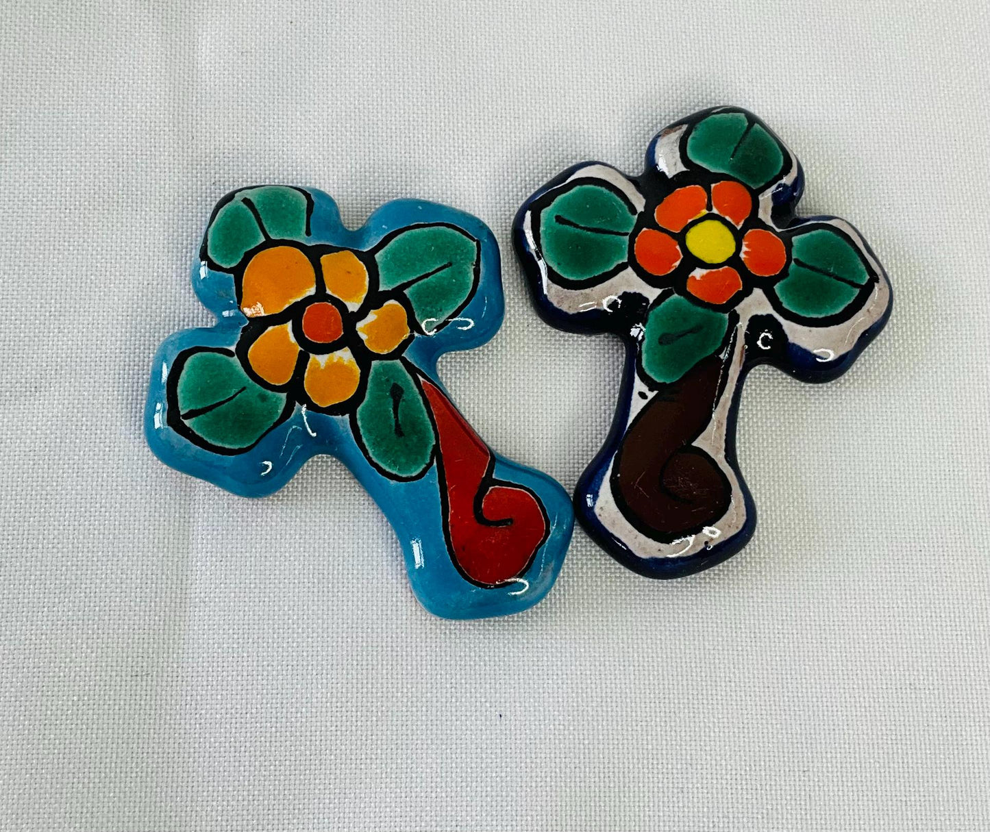 Talavera cross wall mini.