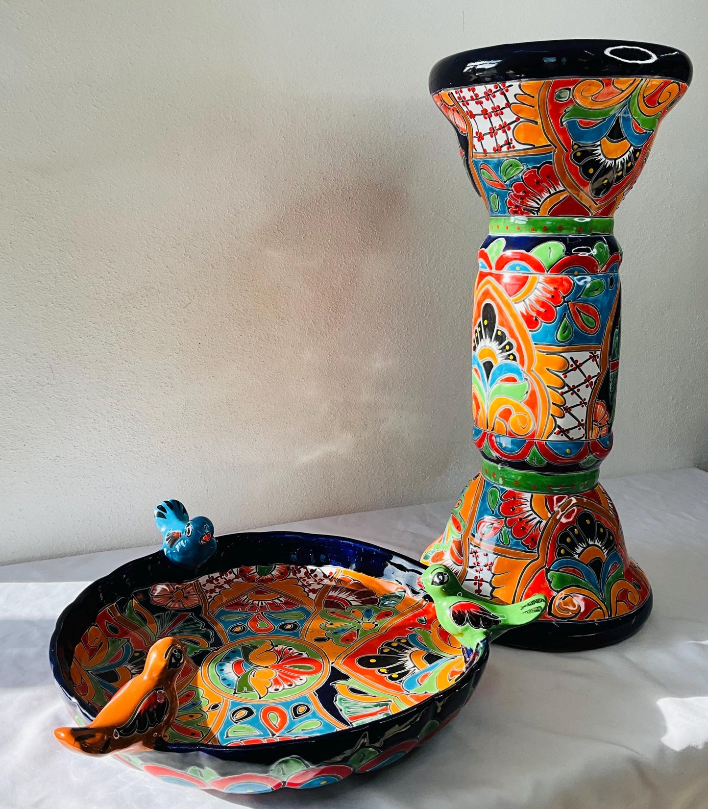 Talavera mexicana. Baño del pájaro de  cerámica