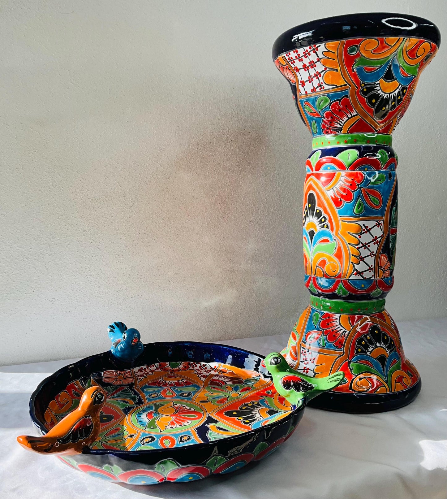 Talavera mexicana. Baño del pájaro de  cerámica