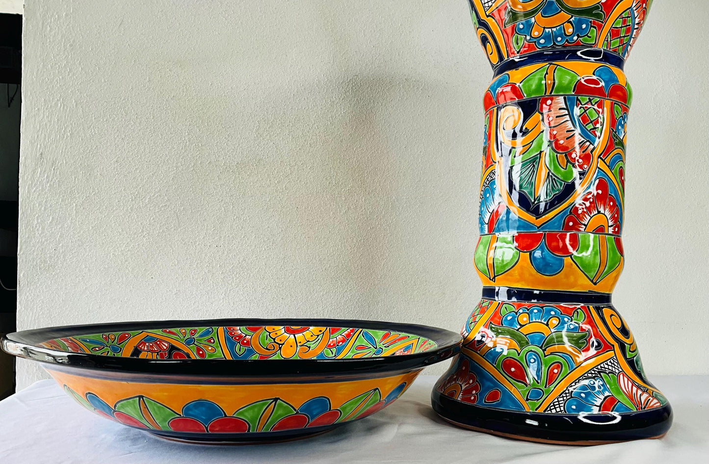 Talavera mexicana. Baño del pájaro de  cerámica