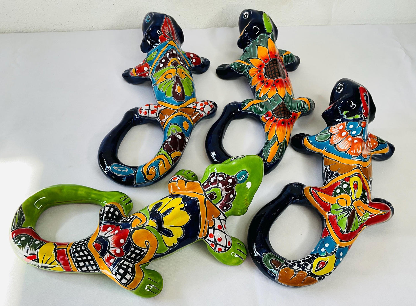 Talavera Iguana Wall Decor: Mexican Folk Art, 13 inch