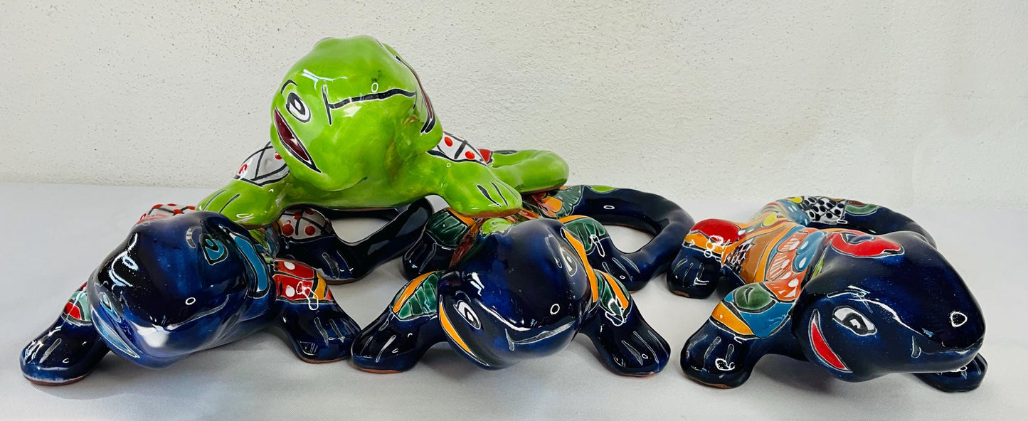 Talavera Iguana Wall Decor: Mexican Folk Art, 13 inch