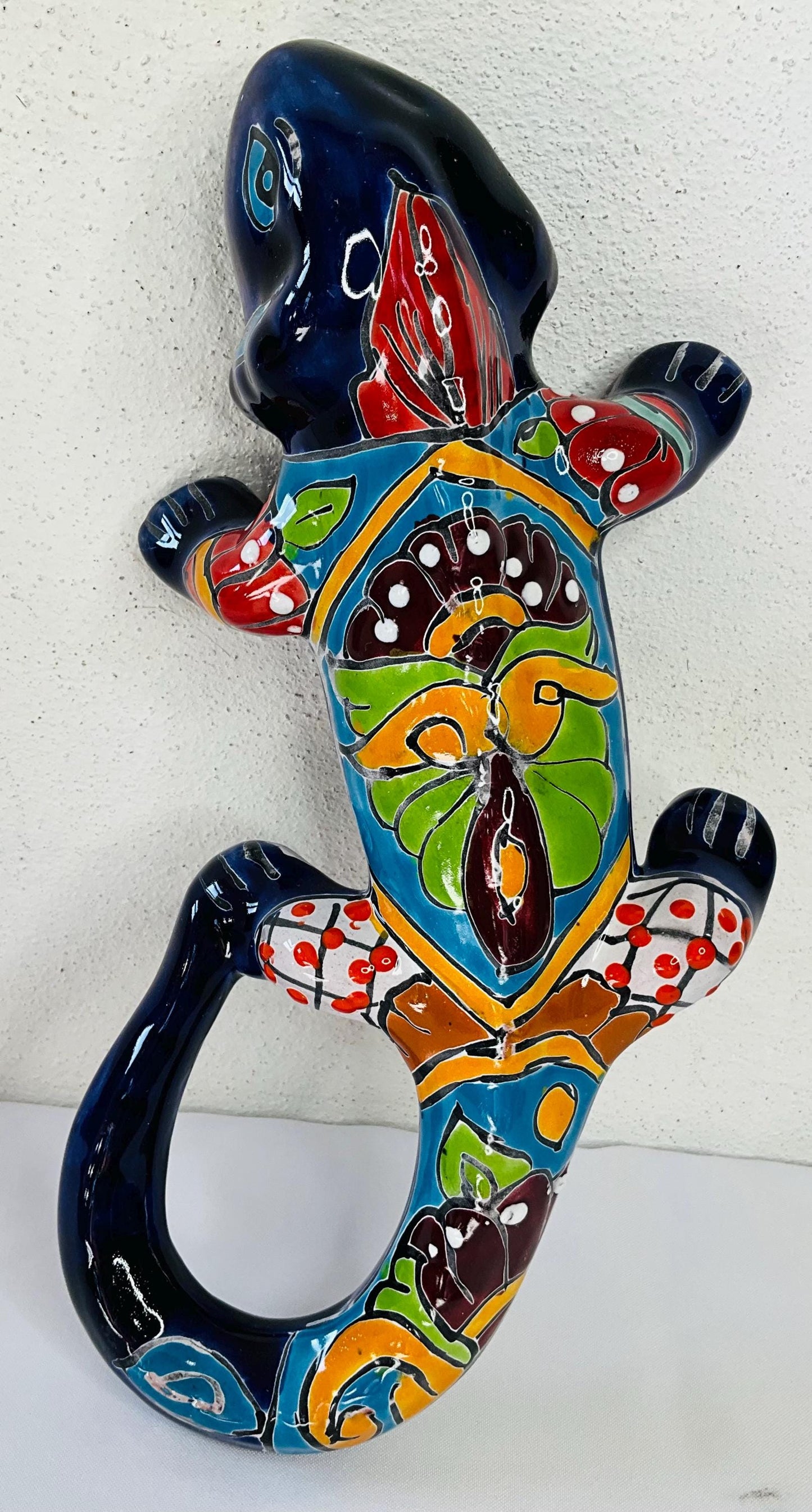 Talavera Iguana Wall Decor: Mexican Folk Art, 13 inch