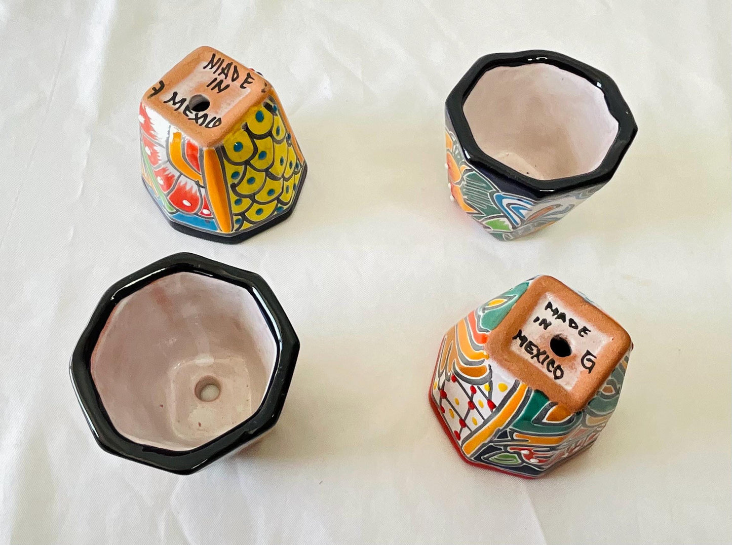 Talavera  small  pots