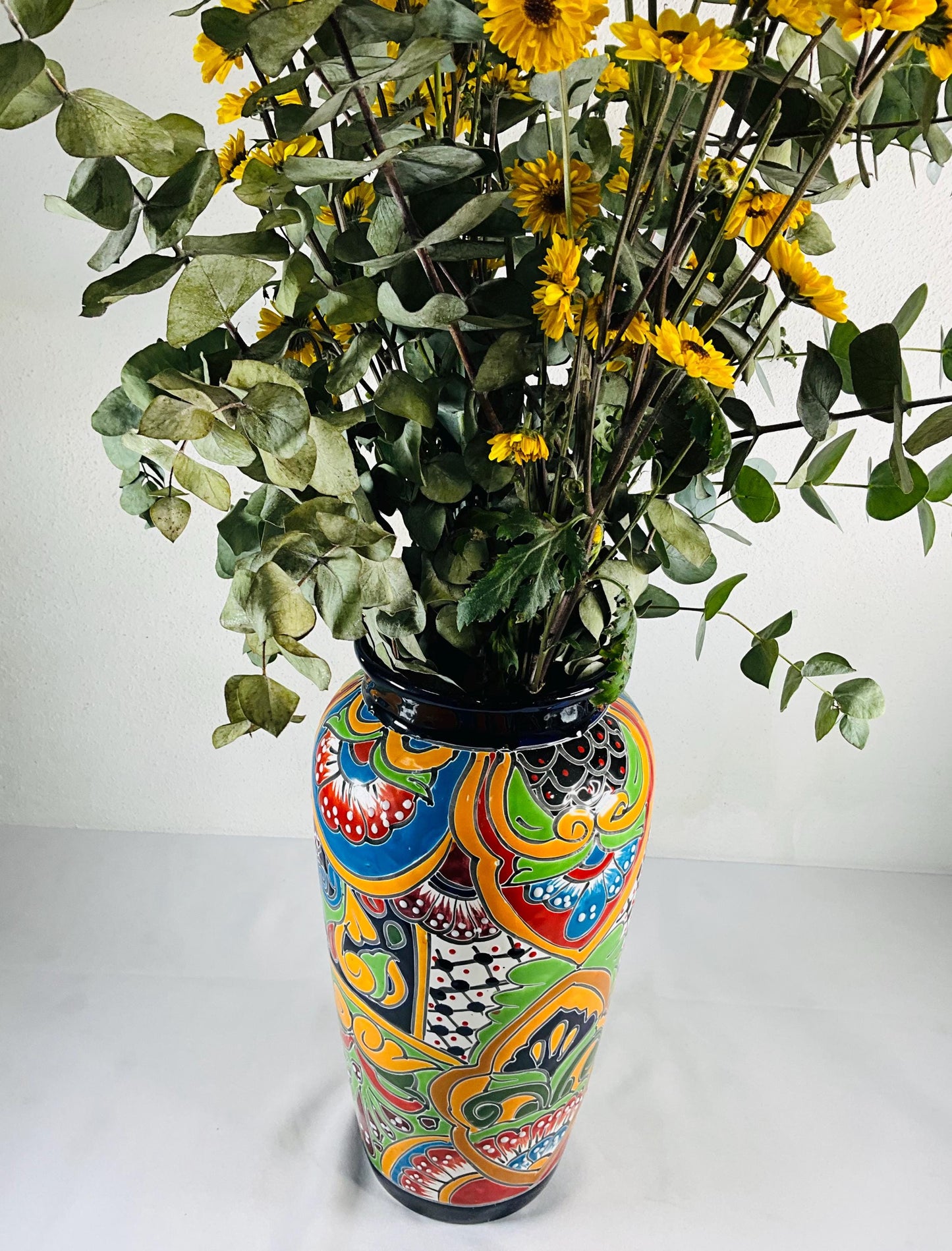 Florero azul elegante de talavera