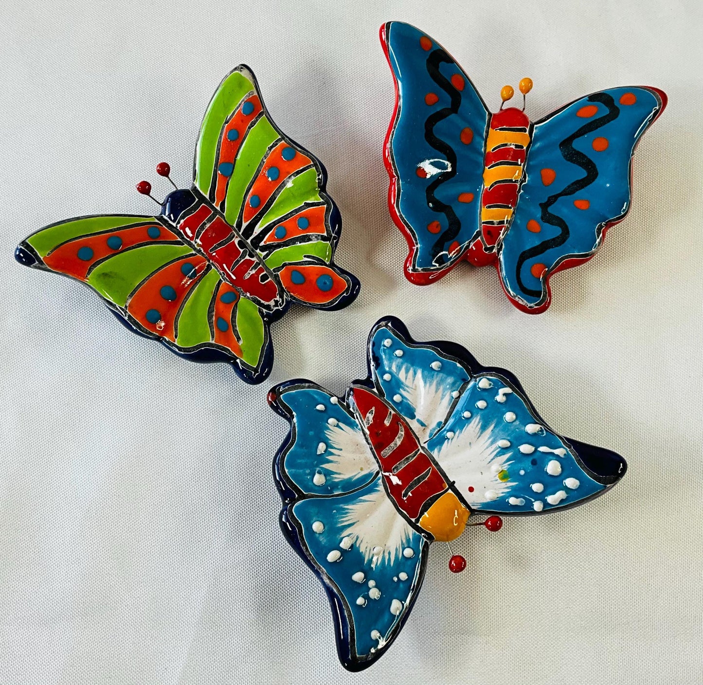 3 Mariposas de Talavera  para pared