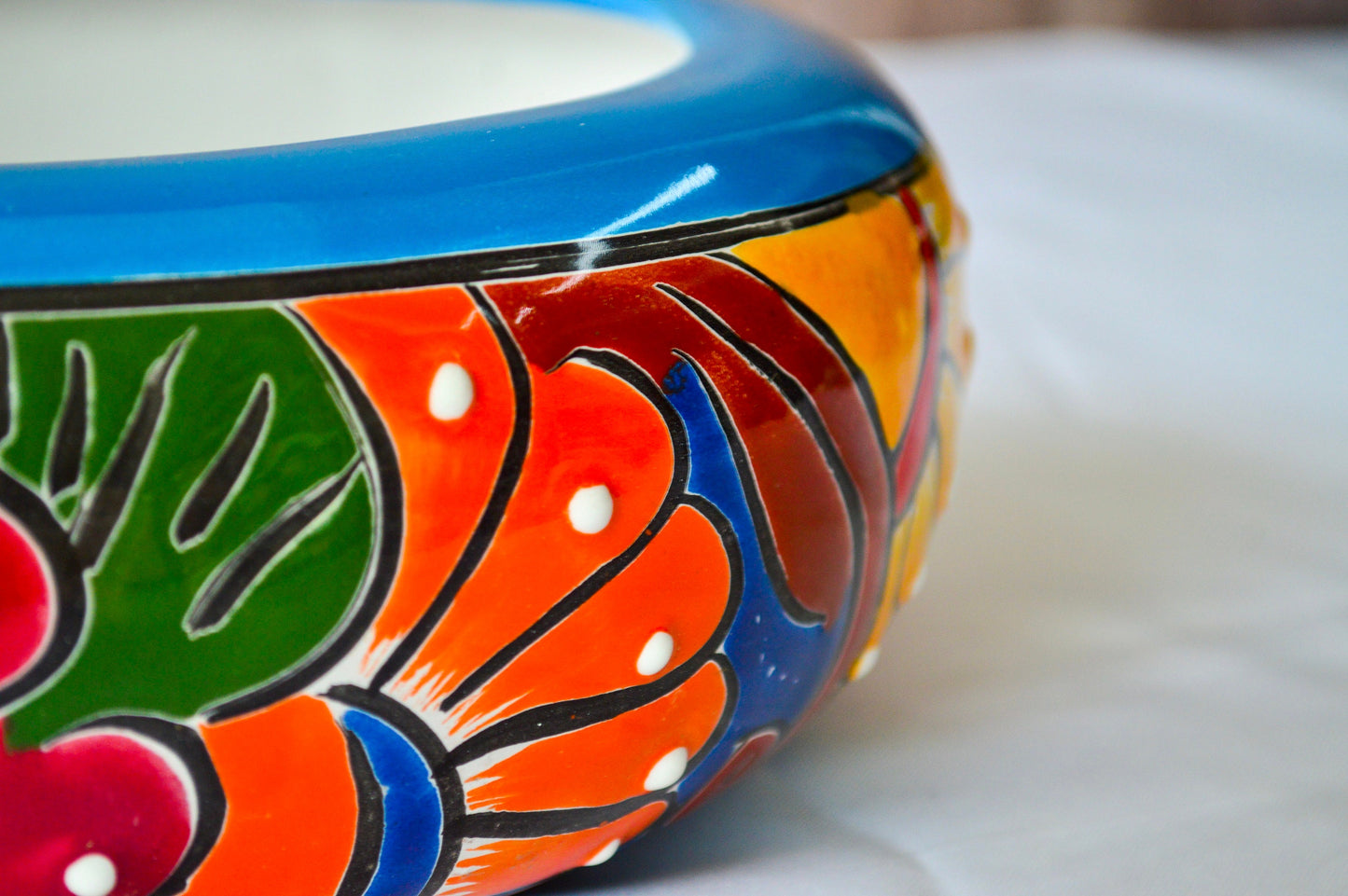 Happy  flowerpot
